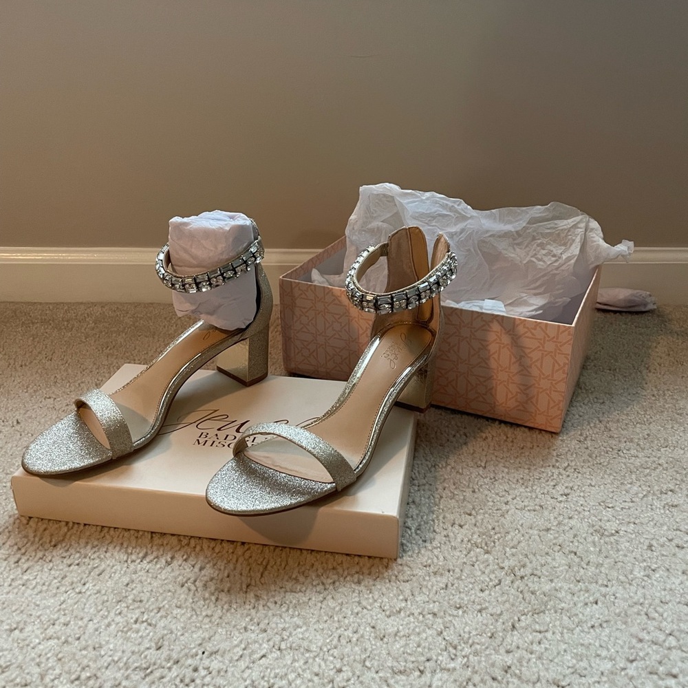 Badgley Mischka heels